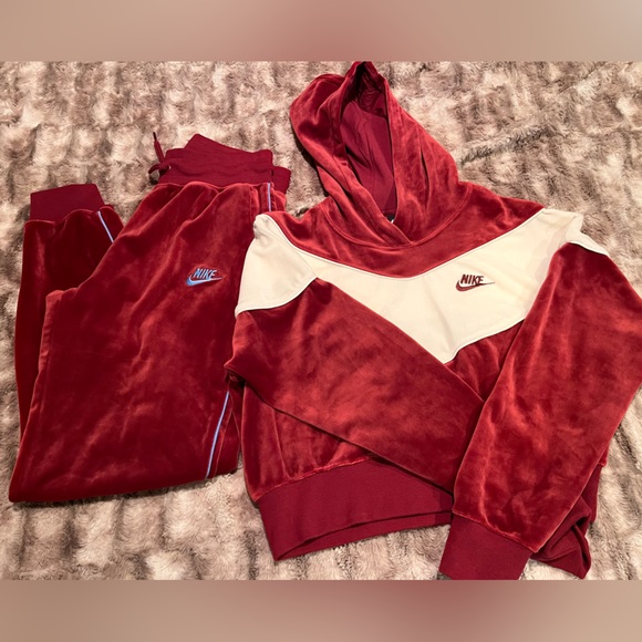 Nike Pants - Nike velour suit